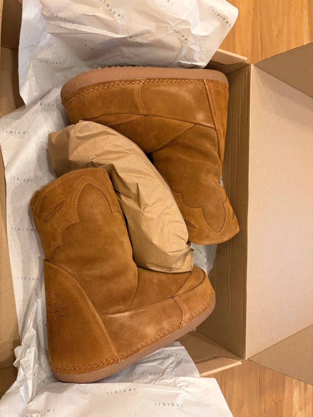 Free People “Cozy Cowboy Boots” Snow Boots ONE DAY ONKY EASTER PRICE DROP - Picture 8 of 15